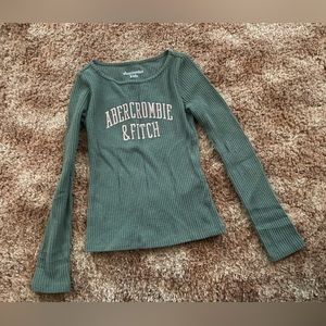 Girls Abercrombie LS Meduim